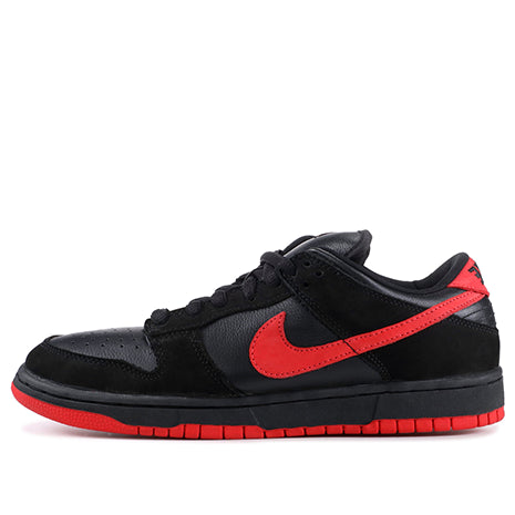 Nike Dunk Low Pro SB 'Vamps'  304292-061 Classic Sneakers